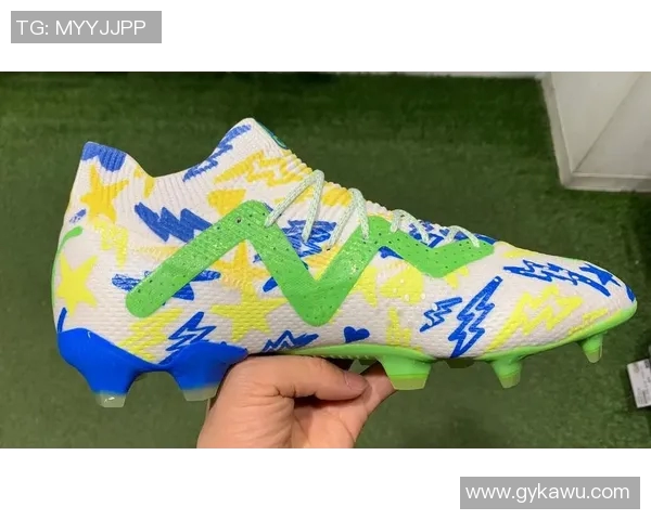 无鞋带足球鞋的崛起：让你在赛场上自由奔跑的全新体验